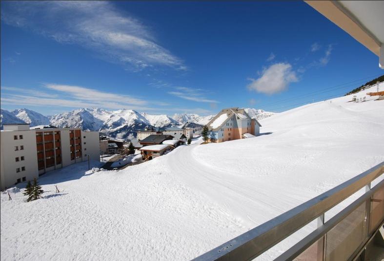 Hotel Le Dome Alpe d'Huez Екстериор снимка