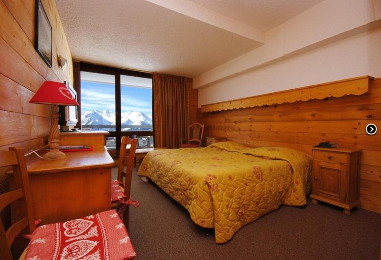 Hotel Le Dome Alpe d'Huez Стая снимка