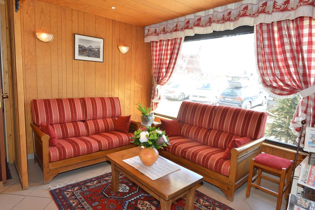 Hotel Le Dome Alpe d'Huez Екстериор снимка